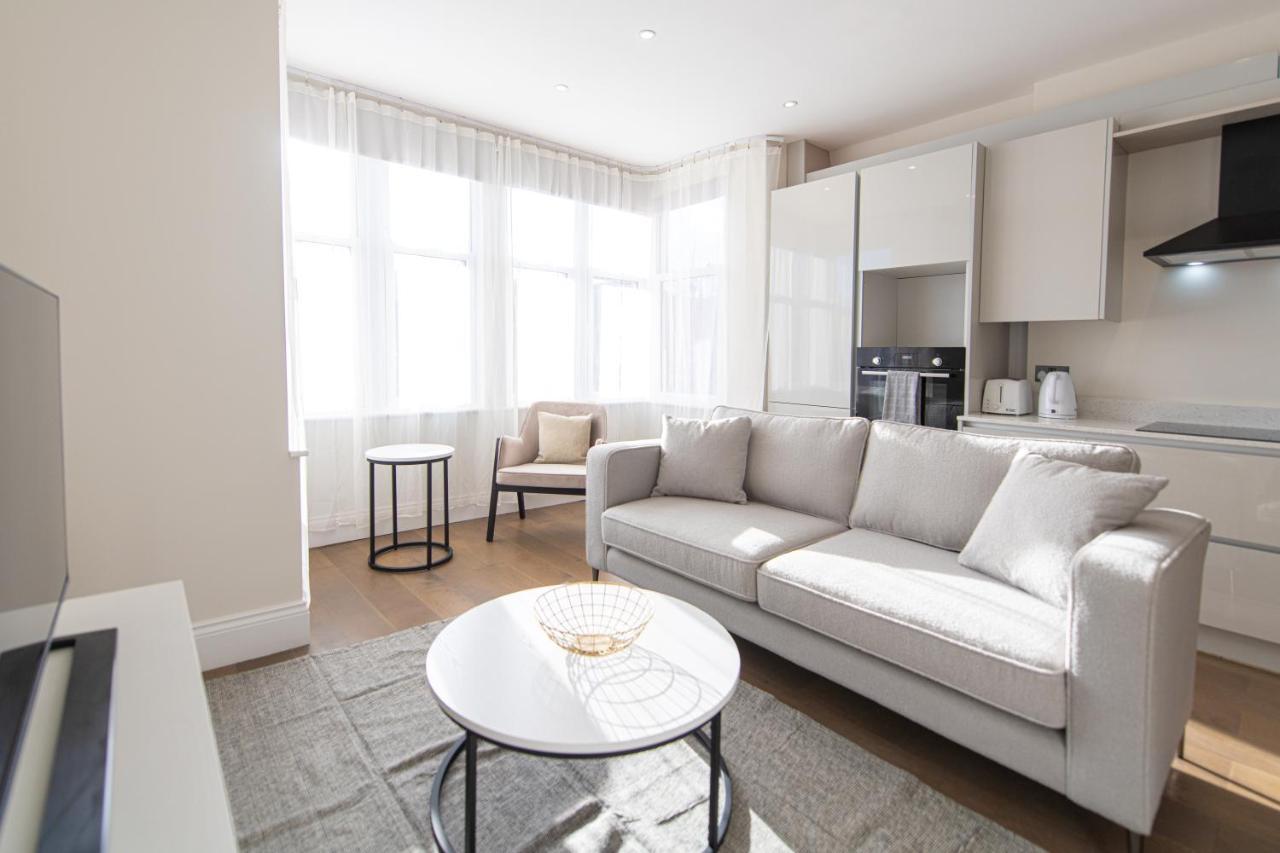 الشقق الفندقية لندنفي  Ealing Residency المظهر الخارجي الصورة