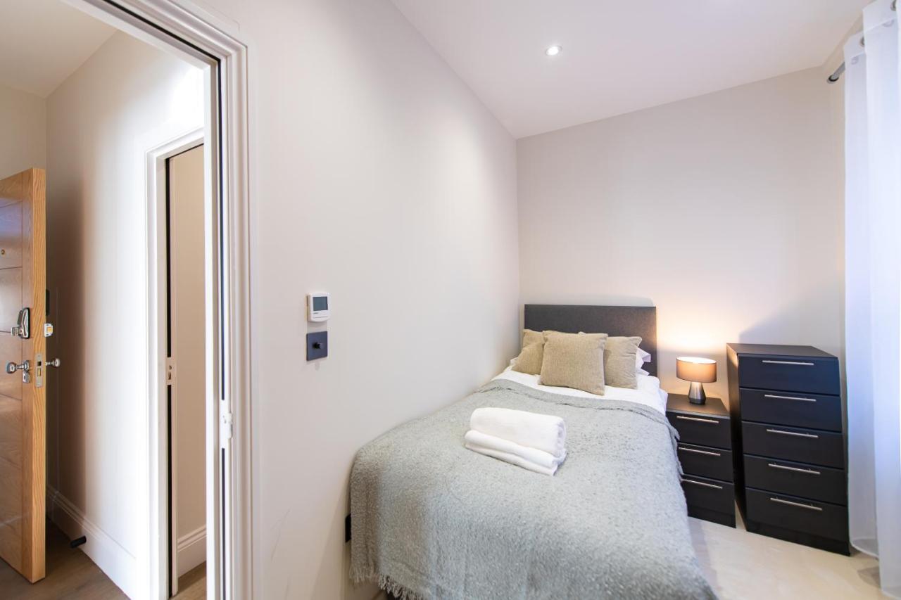 الشقق الفندقية لندنفي  Ealing Residency المظهر الخارجي الصورة