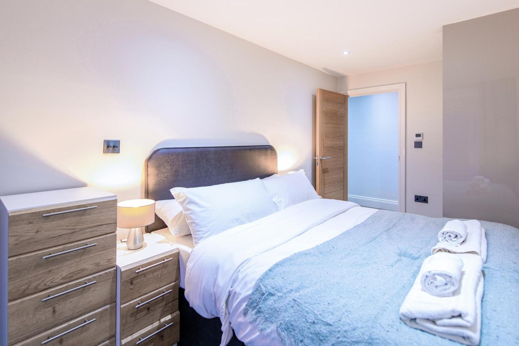 الشقق الفندقية لندنفي  Ealing Residency المظهر الخارجي الصورة