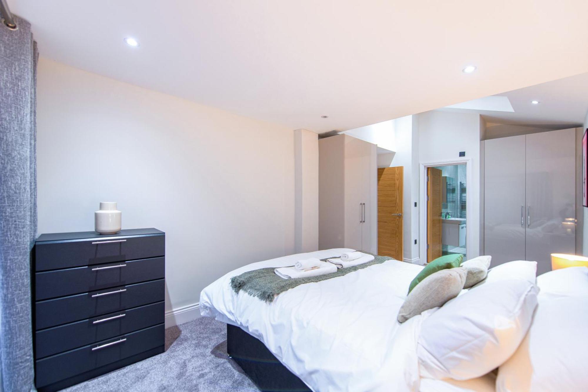 الشقق الفندقية لندنفي  Ealing Residency المظهر الخارجي الصورة