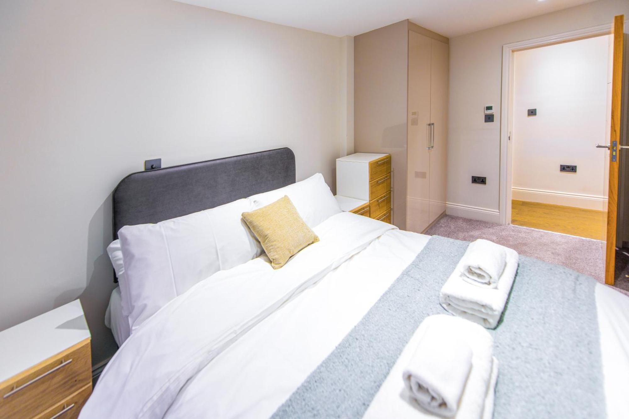 الشقق الفندقية لندنفي  Ealing Residency المظهر الخارجي الصورة