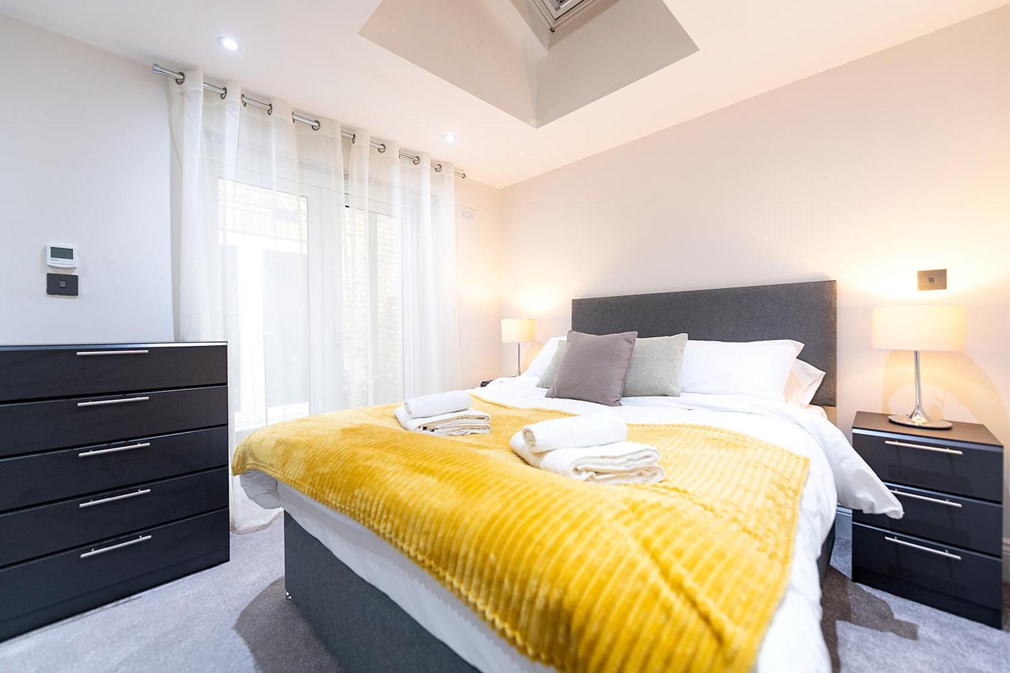 الشقق الفندقية لندنفي  Ealing Residency المظهر الخارجي الصورة
