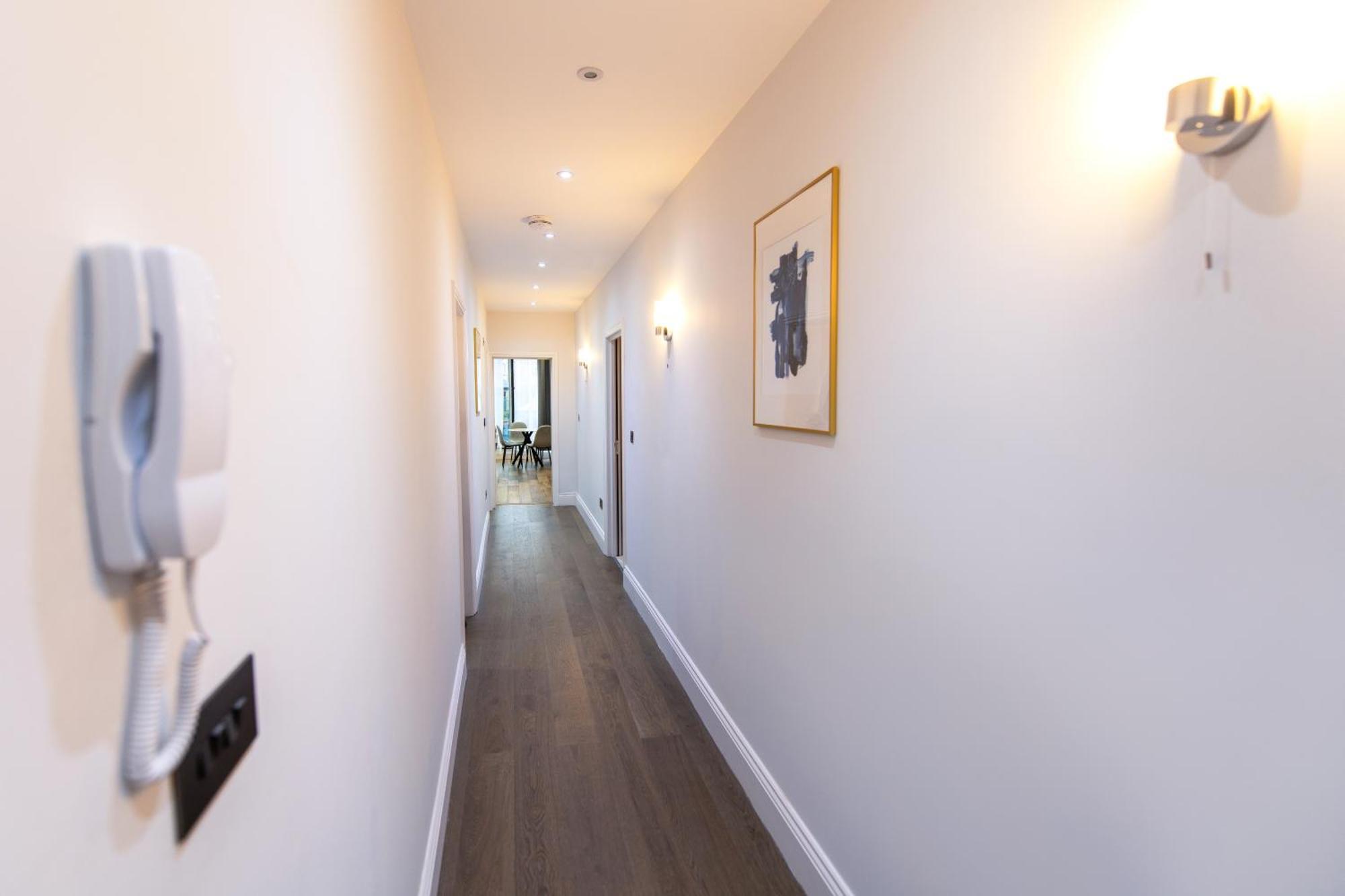 الشقق الفندقية لندنفي  Ealing Residency المظهر الخارجي الصورة