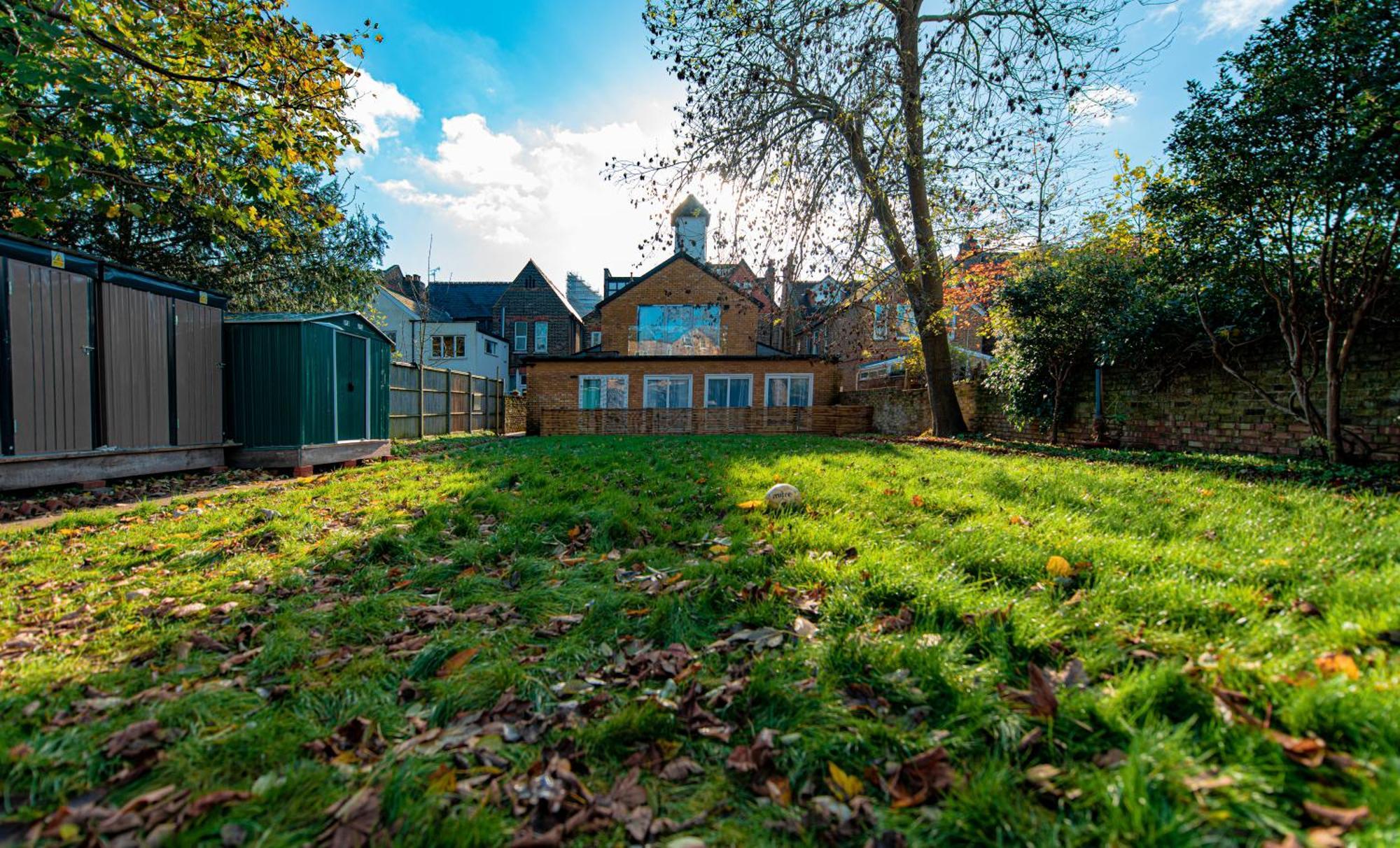 الشقق الفندقية لندنفي  Ealing Residency المظهر الخارجي الصورة